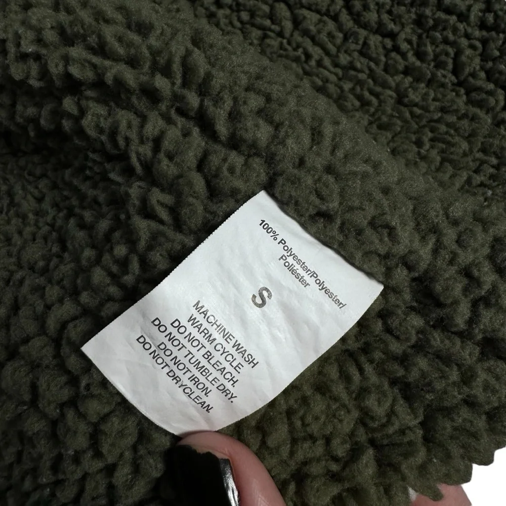 fleece lined dog jacket by Berkshire Polartec - Picture 6 of 6